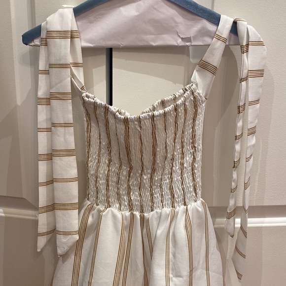 Romper - Picture 3 of 3